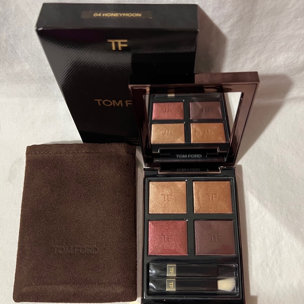 ❣️NIB❣️TOM FORD ✨Honeymoon✨ Eye Color Quad Eyeshadow Palette - Picture 2 of 10